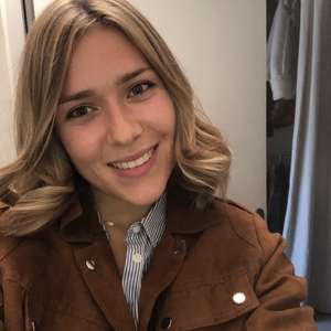 Julie - Prof d'aide aux devoirs - Coublevie