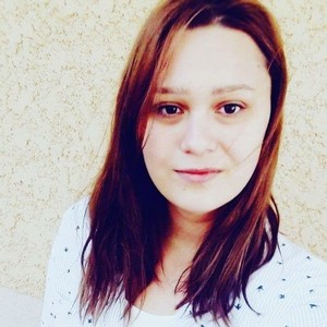 Michaela - Prof d'expression écrite - italien - Bellegarde-sur-Valserine