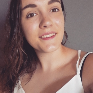Chloé - Prof d'aide aux devoirs - La Séguinière