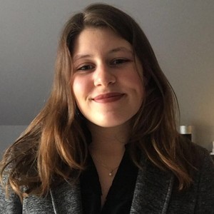 Amandine - Prof d'aide aux devoirs - Saint-Pierre-en-Auge