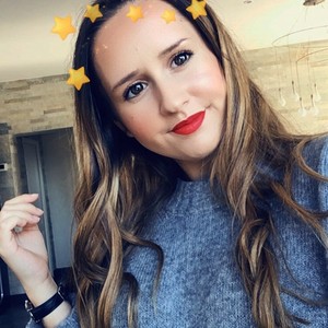 Emilie - Prof d'aide aux devoirs - Vert-Saint-Denis