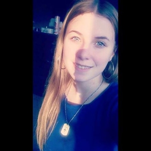Manon - Prof de maths - Ussy