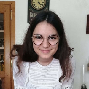 Capucine - Prof d'aide aux devoirs - Saint-Herblain