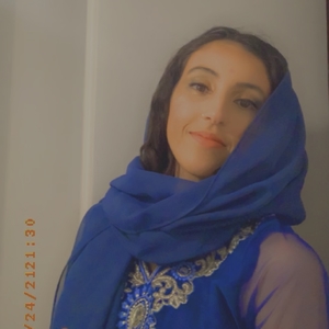 Yasmina - Prof d'aide aux devoirs - Dijon