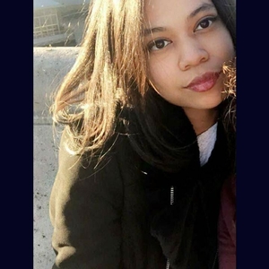 Tina - Prof d'économie - Ivry-sur-Seine