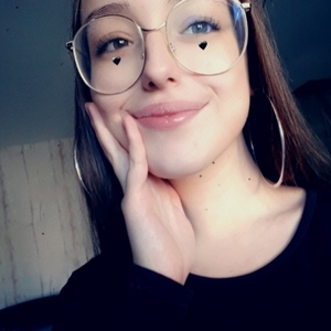 Léa - Prof d'initiation informatique - Reims