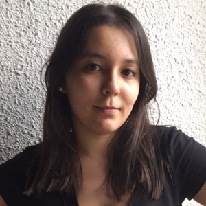 Zahra - Prof de management - Grenoble