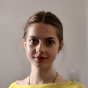 Clara - Prof de maths - Paris