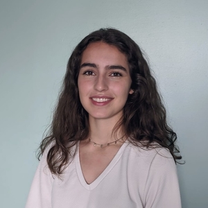 Imane - Prof de maths - Lyon