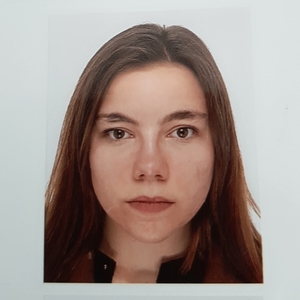 Emma - Prof d'anglais - Loos
