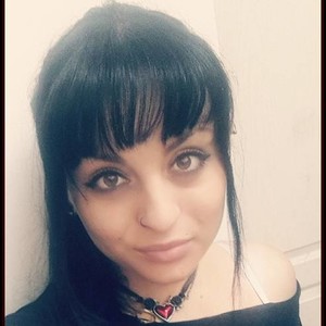 Lola - Prof de chant - Marseille