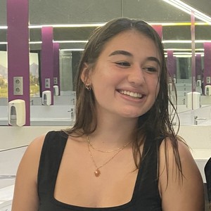 Ines - Prof d'aide aux devoirs - Villabé
