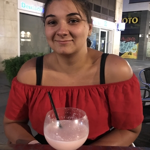 Lara - Prof de maths - Paris 13e