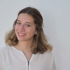 Alice - Prof de maths - Paris