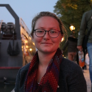 Romane - Prof d'anglais - Neuilly-sur-Seine