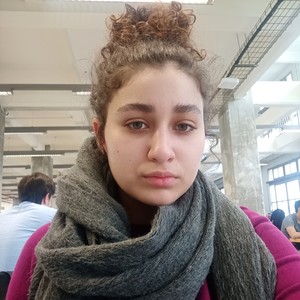 Loubna - Prof d'anglais - Paris