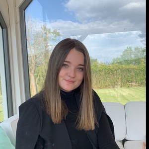 Justine - Prof d'aide aux devoirs - Lyon 9e