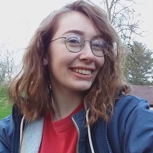 Leonie - Prof d'aide aux devoirs - Le Mans