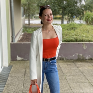 Romane - Prof de maths - Chantepie