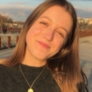 Roxane - Prof de maths - Sainte-Luce-sur-Loire