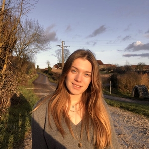 Alice - Prof de maths - Paris