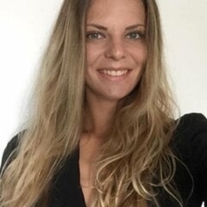 Marjorie - Prof d'économie - Fréjus