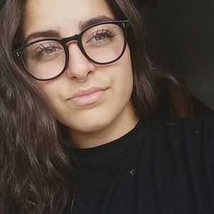 Léonie - Prof de français - Poitiers