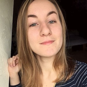 Mélina - Prof de français - Saint-Cyr-sur-Morin