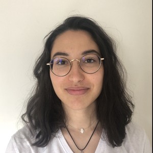 Nora - Prof de maths - Château-Gontier