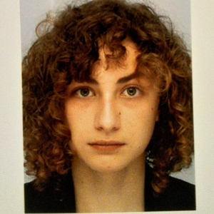 Chloé - Prof de fle - français langue étrangère - Paris