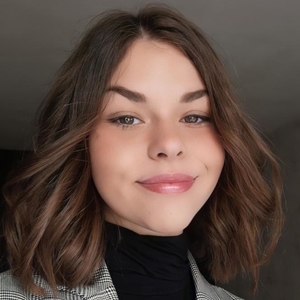 Noémie - Prof de français - Chevigny-Saint-Sauveur