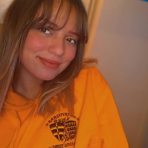 Selma - Prof de maths - Lille