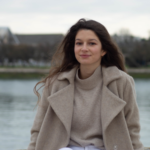 Laura - Prof de soutien scolaire - Paris