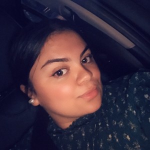 Léa - Prof de management - Lyon