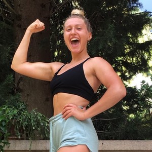 Laurie - Prof de renforcement musculaire - Genève