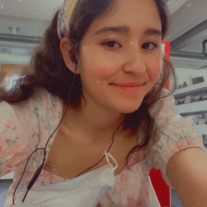 Sofia - Prof de maths - Sion