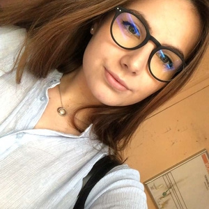 Oceane - Prof d'aide aux devoirs - Louviers