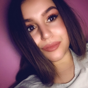 Amel - Prof d'anglais - Saint-Romans