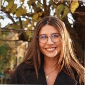 Charlotte - Prof d'anglais - Osny