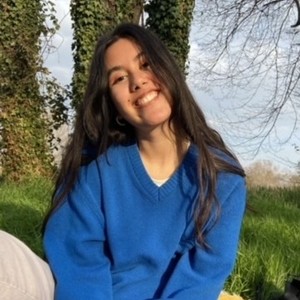 Aleyna - Prof d'anglais - Corbas