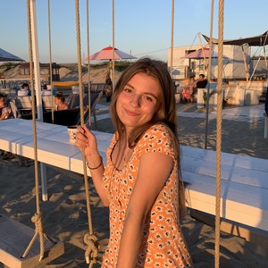 Klaudia - Prof de maths - Sint-Pieters-Leeuw