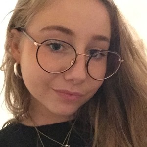 Zoe - Prof d'aide aux devoirs - Saint-Avertin