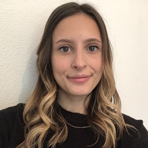 Hélène - Prof d'économie - Laon