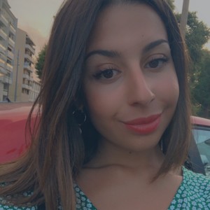 Lilia - Prof d'aide aux devoirs - Cannes