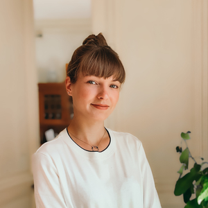 Loïsa - Prof d'initiation informatique - Paris