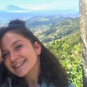 Anouk - Prof d'aide aux devoirs - Vitry-sur-Seine