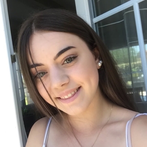 Romane - Prof de soutien scolaire - Corny-sur-Moselle