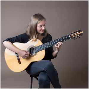 Elodie - Prof de guitare - Paris 20e
