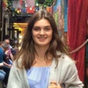 Justine - Prof d'aide aux devoirs - Roubaix