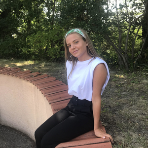 Alicia - Prof d'histoire - Paris